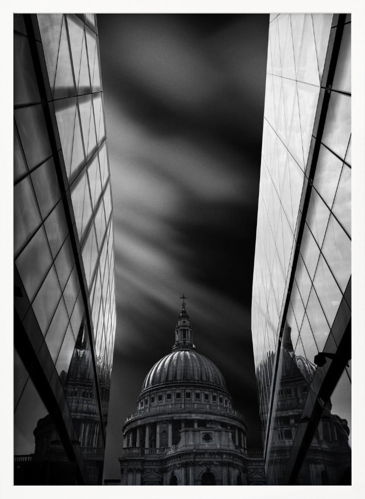 The St Paul's Cathedral in Reflection - Poster / Art Print