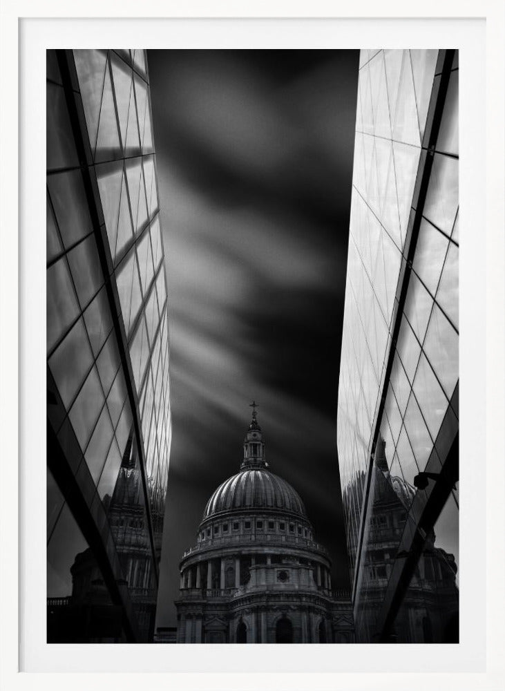 The St Paul's Cathedral in Reflection - Poster / Art Print