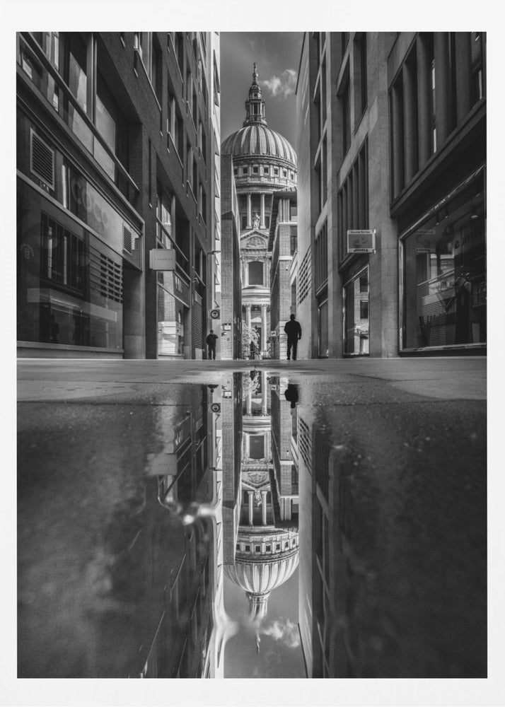 The Mirror Of St Paul's Cathedral - Poster / Art Print