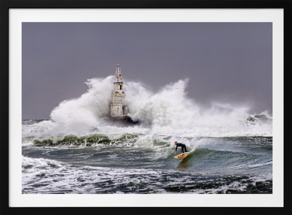 Surfing - Poster / Art Print