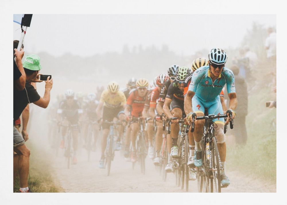 Cycling in the dust - Poster / Art Print