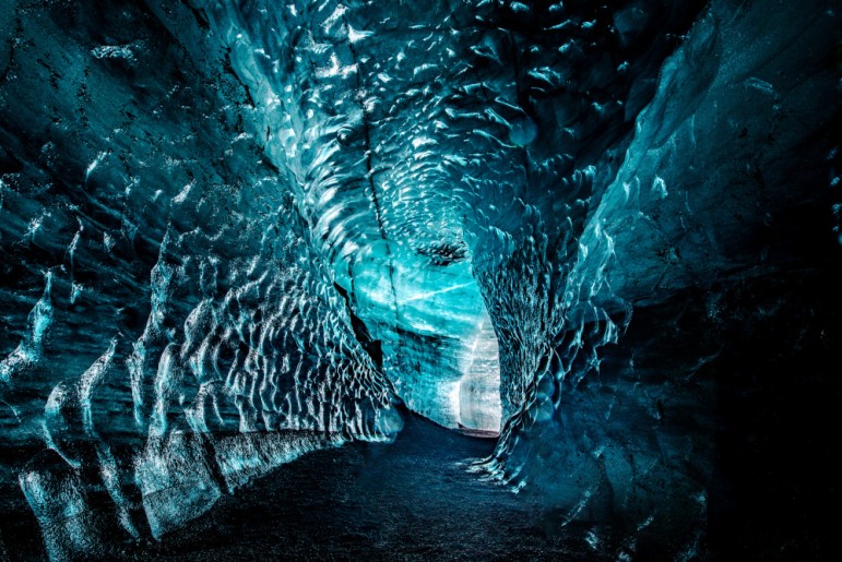 The giant ice cave Poster 30x40 cm